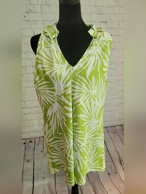Buckhead Betties Sleeveless V-Neck Palm Print Tank Top - Green & White XL
